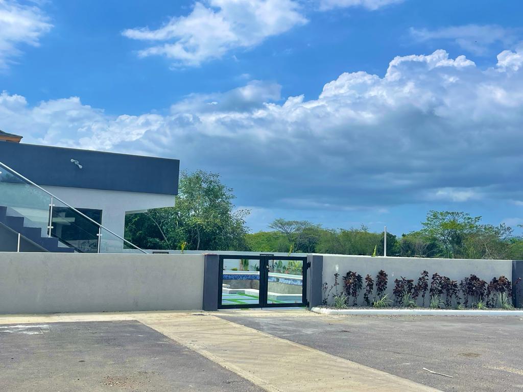 Sixth image of 6 West Isle in Negril, Westmoreland, Jamaica - property is For Sale