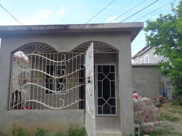 First image of 447 4 East Kensington in East Kensington, St. Catherine, Jamaica - property is For Sale
