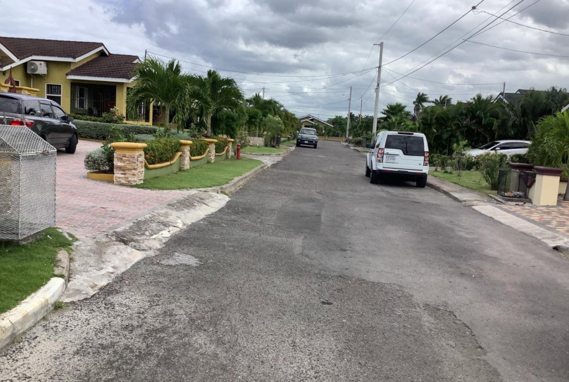 Twenty-Seventh image of Lot 178-178 Pigeon Street St. Ann's b in St. Ann's Bay, St. Ann, Jamaica - property is For Sale