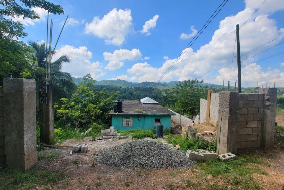 Thirteenth image of Authur Leon Drive Golden in GOLDEN SPRING, St. Andrew, Jamaica - property is For Sale