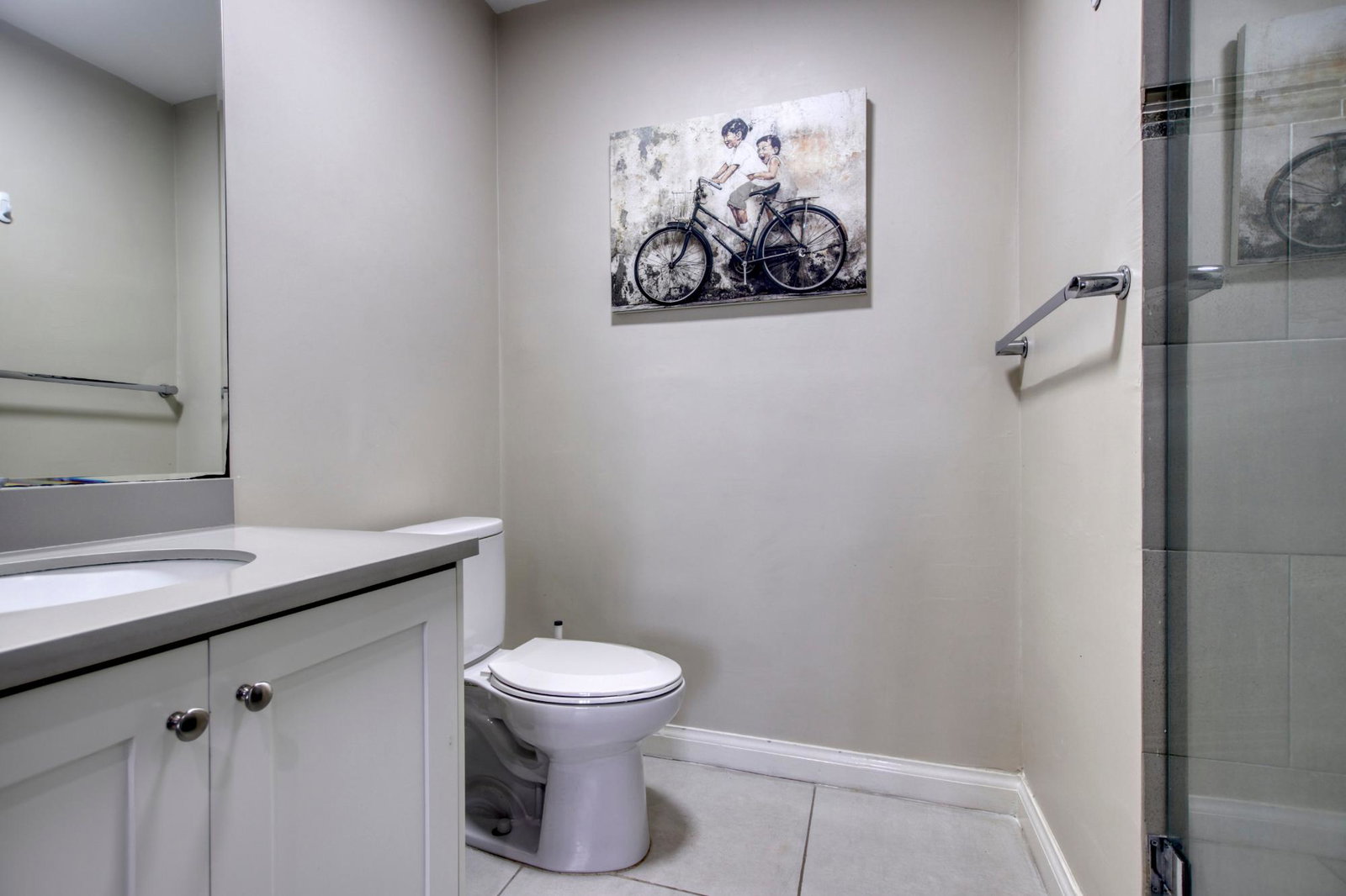 Fourteenth image of 404-2-6 Comlin Bank in Kingston 5, St. Andrew, Jamaica - property is For Rent