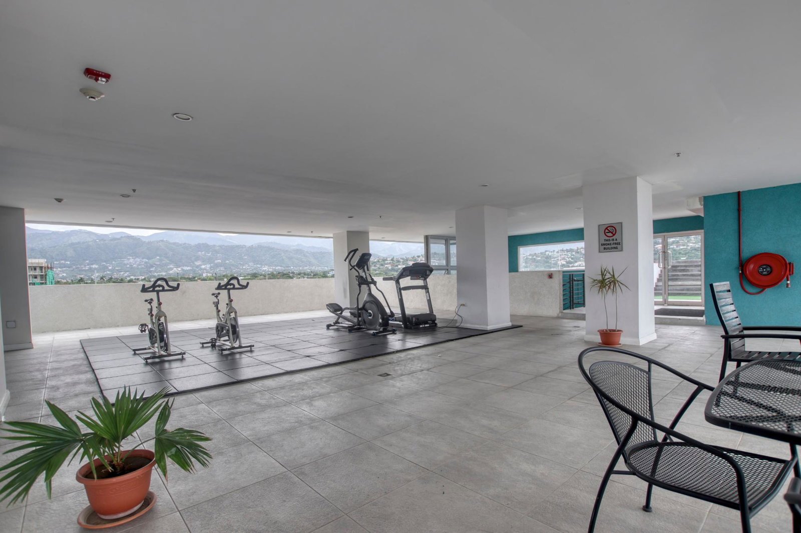 Seventeenth image of 404-2-6 Comlin Bank in Kingston 5, St. Andrew, Jamaica - property is For Rent