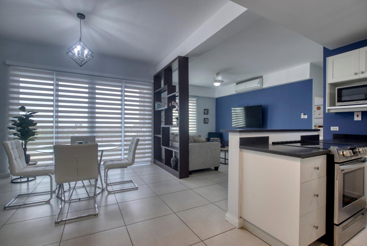 Seventh image of 404-2-6 Comlin Bank in Kingston 5, St. Andrew, Jamaica - property is For Rent