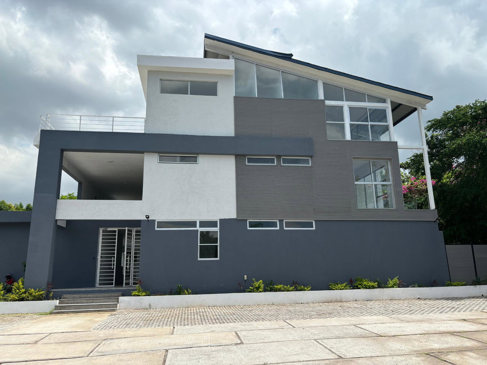 Second image of 1-32 Charlemont Drive in Kingston 6, St. Andrew, Jamaica - property is For Rent