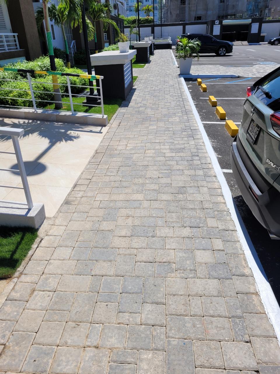 Eleventh image of 411-1-3 Ruthven Road in NEW KINGSTON, St. Andrew, Jamaica - property is For Rent