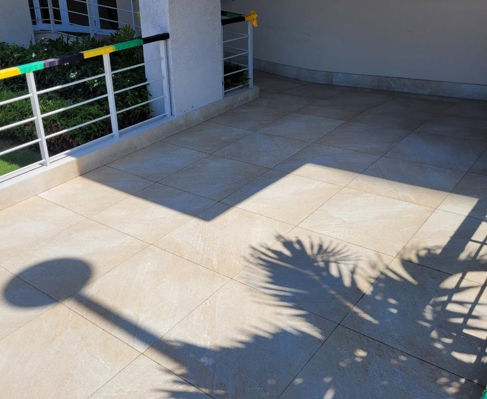 Twelfth image of 411-1-3 Ruthven Road in NEW KINGSTON, St. Andrew, Jamaica - property is For Rent