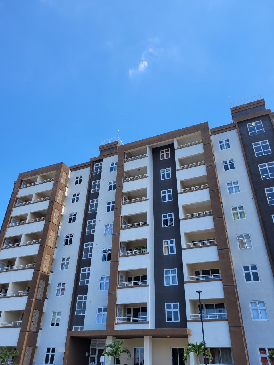 Twenty-First image of 411-1-3 Ruthven Road in NEW KINGSTON, St. Andrew, Jamaica - property is For Rent