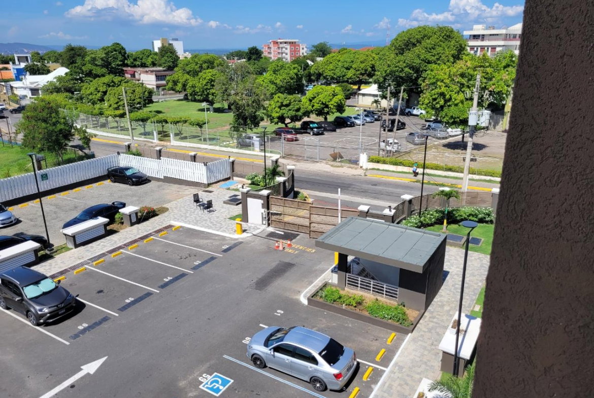 Twenty-Fifth image of 411-1-3 Ruthven Road in NEW KINGSTON, St. Andrew, Jamaica - property is For Rent