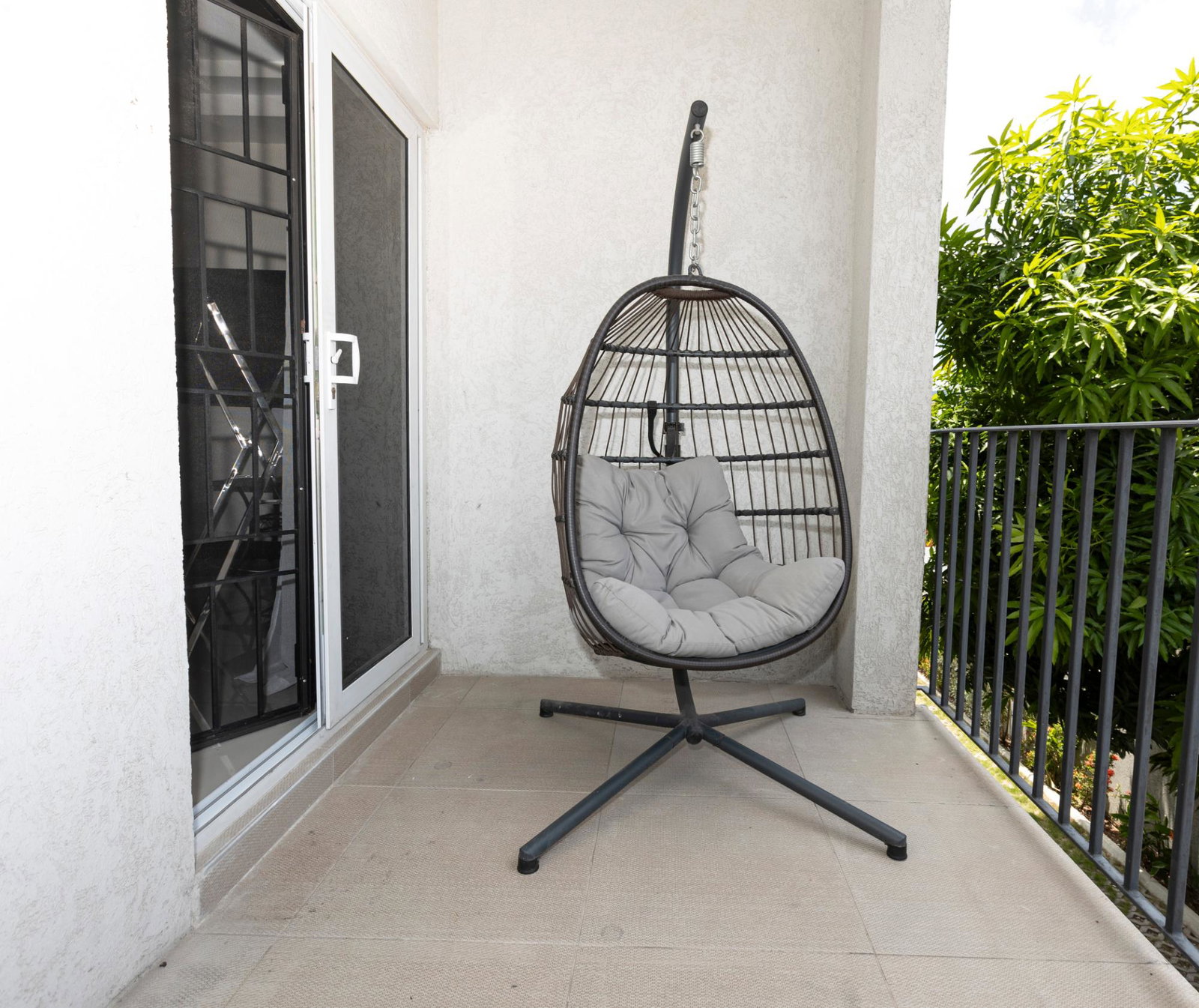 Sixteenth image of 10-25 Widcombe Road in Kingston 6, St. Andrew, Jamaica - property is For Rent