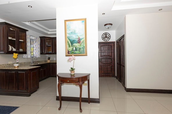 Tenth image of 10-25 Widcombe Road in Kingston 6, St. Andrew, Jamaica - property is For Rent