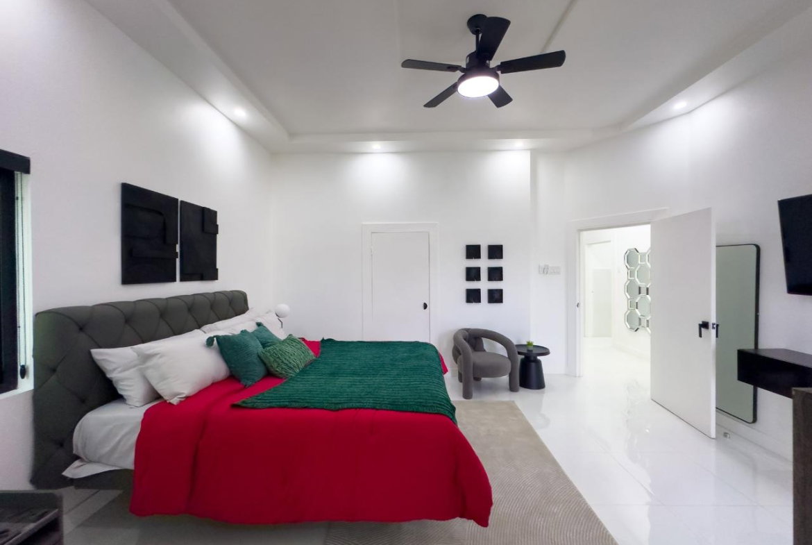Twenty-Fourth image of 14-2 Salisbury Avenue in Kingston 6, St. Andrew, Jamaica - property is For Rent
