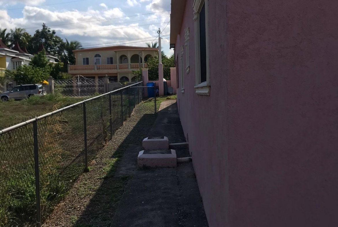 Fifth image of 133a St. Matthews Way in Green Acres, St. Catherine, Jamaica - property is For Rent