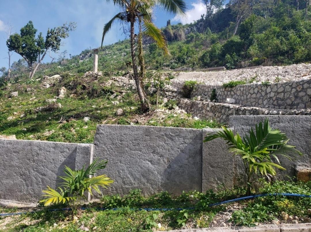 Elevated-Residential-Lots-for-Sale-in-Ewarton-Jamaica First image of 4-233 Charlton, Ewarton in Bog Walk, St. Catherine, Jamaica - property is For Sale