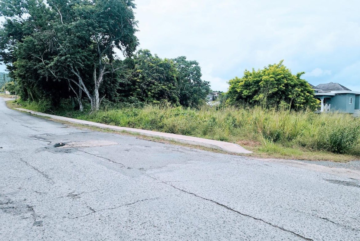 Eighth image of 213 Coral Garden Avenue in Montego Bay, St. James, Jamaica - property is For Sale