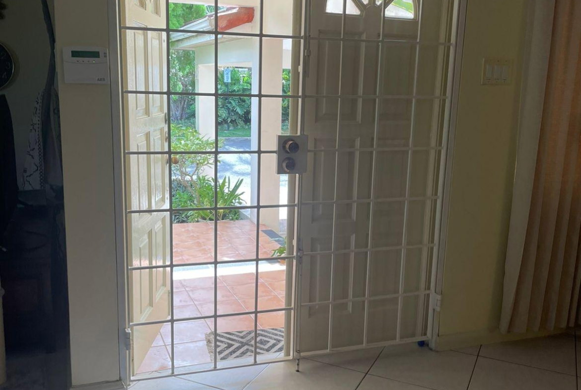 Tenth image of 1-24 Earl's Court in Kingston 8, St. Andrew, Jamaica - property is For Sale