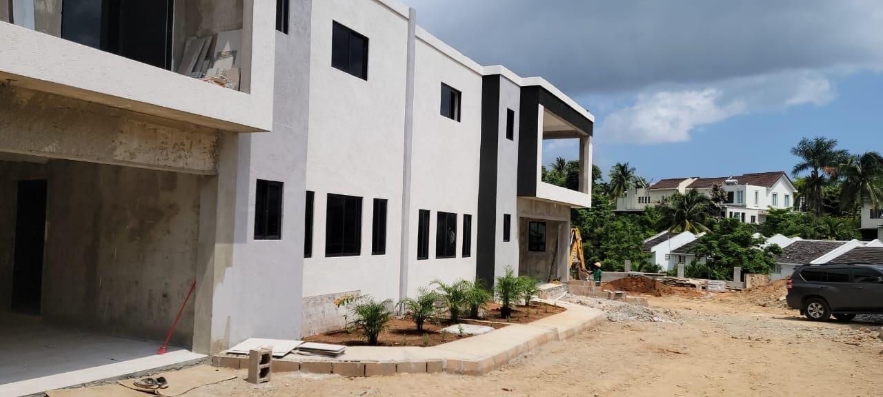 Eleventh image of 8-5 Farringdon Heights in Kingston 6, St. Andrew, Jamaica - property is For Sale
