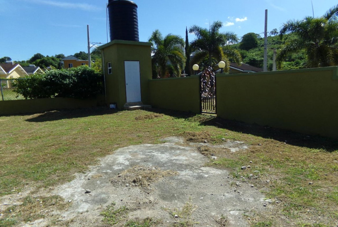 Eighth image of Lot 37 Emerald Avenue in Falmouth, Trelawny, Jamaica - property is For Rent