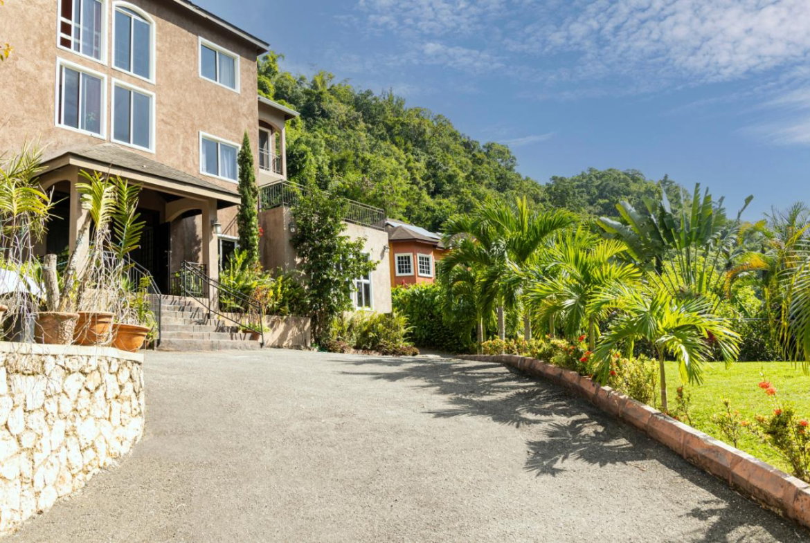 First image of 76b Bellevue Drive Kgn 19 in Kingston 19, St. Andrew, Jamaica - property is For Sale