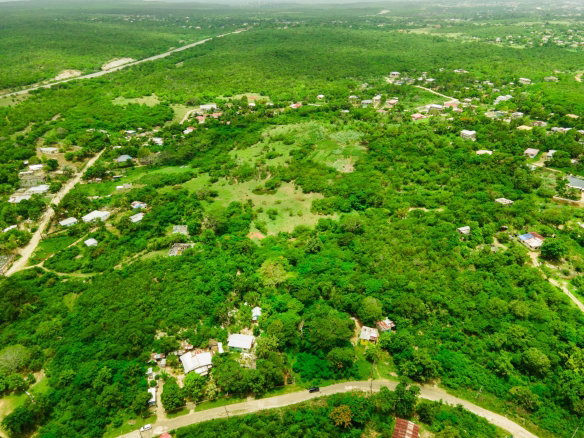 First image of Green Bottom Road in May Pen, Clarendon, Jamaica - property is For Sale