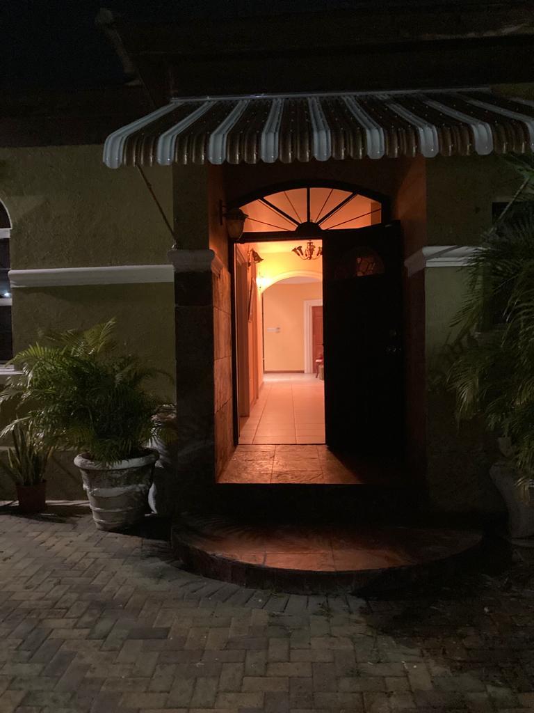 Exquisite-3-Bed-House-for-Rent-in-Sydenham-Villas-Jamaica Thirteenth image of 6 Audley Close, Sydemham vi in Spanish Town, St. Catherine, Jamaica - property is For Rent