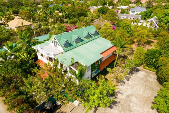 First image of 4a Hopefield Avenue in Kingston 10, St. Andrew, Jamaica - property is For Rent
