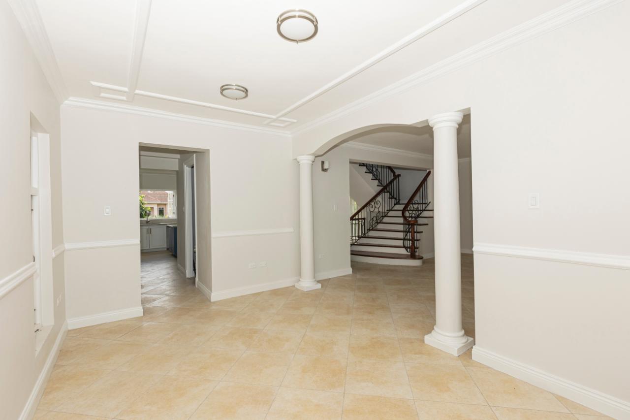 Fourteenth image of 6- Long Lane, Kingston 8 in Kingston 8, St. Andrew, Jamaica - property is For Sale