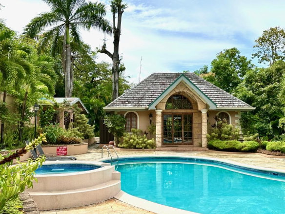 First image of 6- Long Lane, Kingston 8 in Kingston 8, St. Andrew, Jamaica - property is For Sale