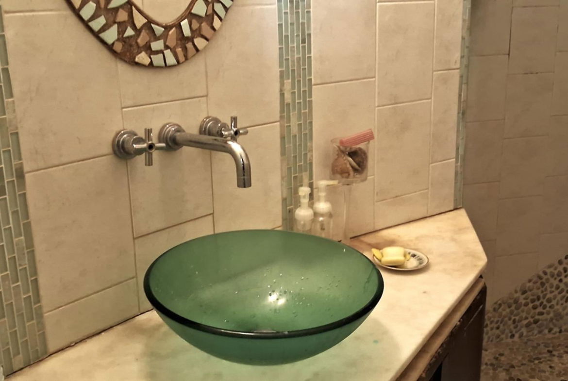 Eighteenth image of 5 Bracknell Close in Jacks Hill, St. Andrew, Jamaica - property is For Sale