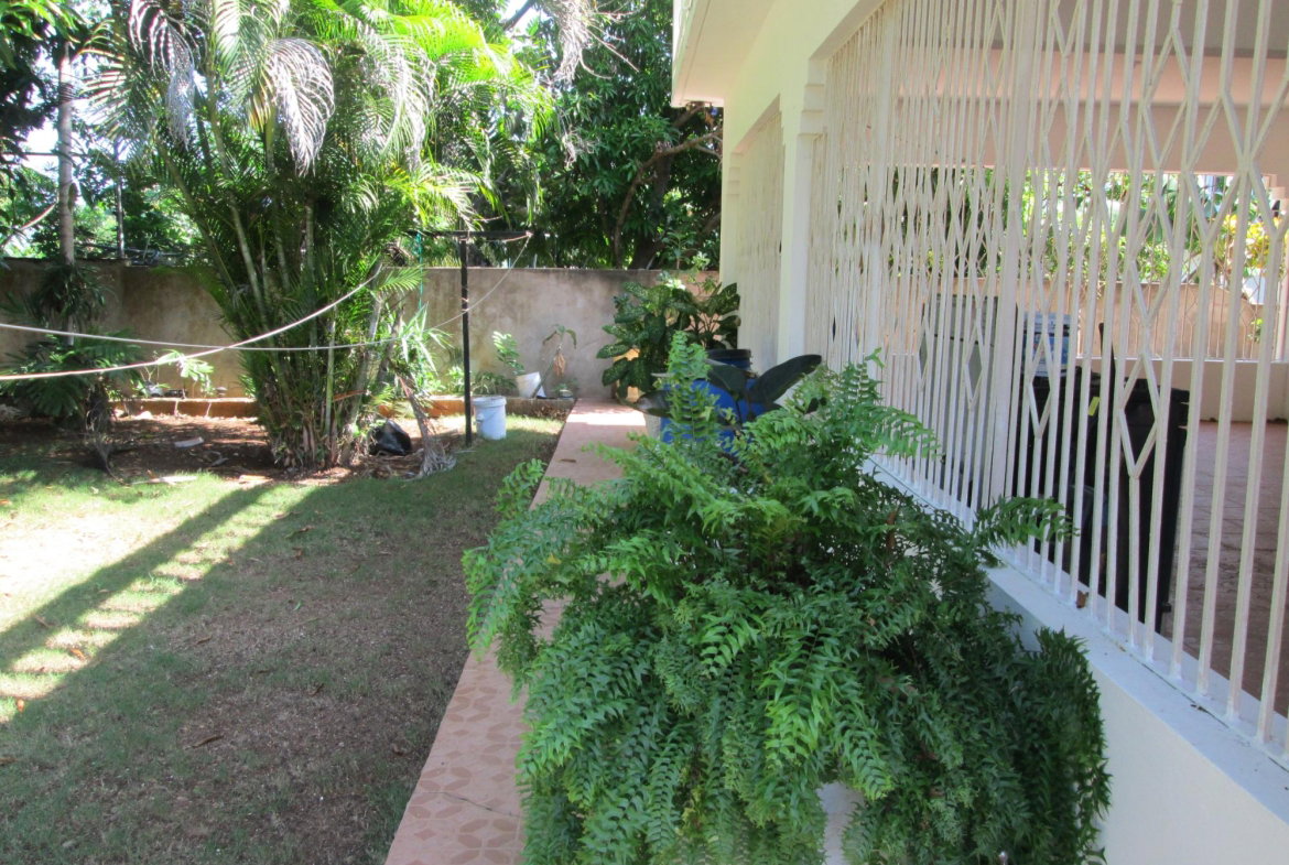 Fourth image of 95 Wilmot Cl, Retreat Hgts in Falmouth, Trelawny, Jamaica - property is For Sale