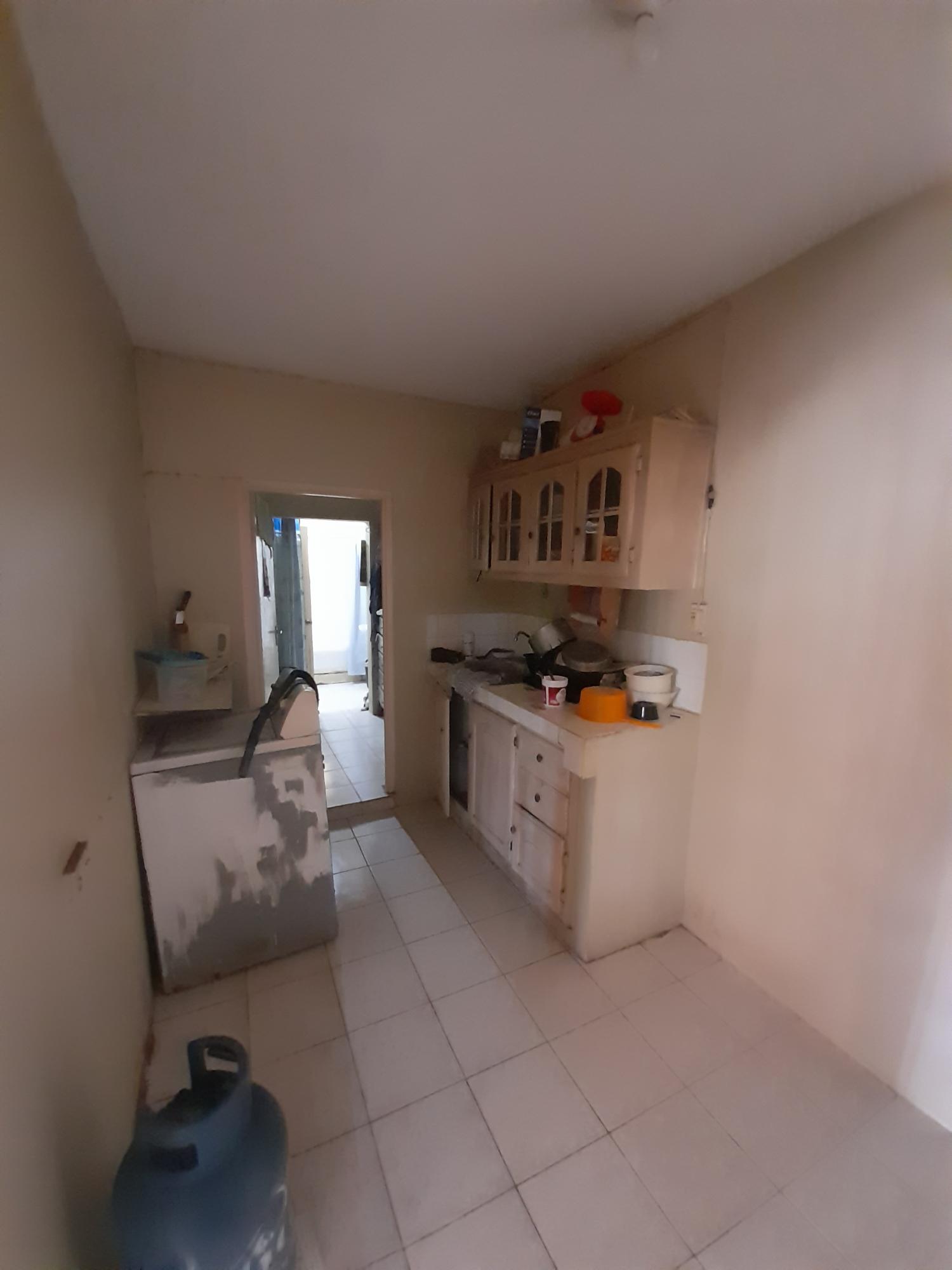 Exquisite-Home-for-Sale-in-Palmers-Cross-Clarendon-5-Bedrooms-Fruit-Trees Eleventh image of 1a Chateau rd in Palmers Cross, Clarendon, Jamaica - property is For Sale