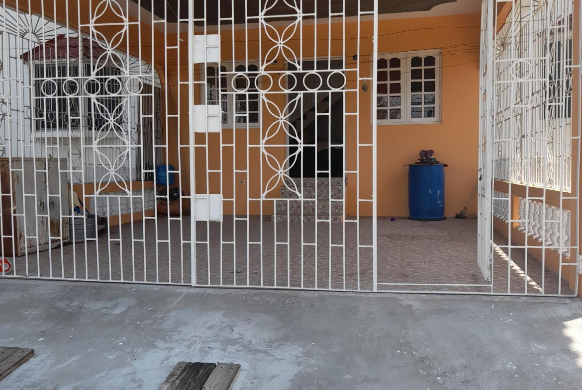 Fourteenth image of 1a Chateau rd in Palmers Cross, Clarendon, Jamaica - property is For Sale