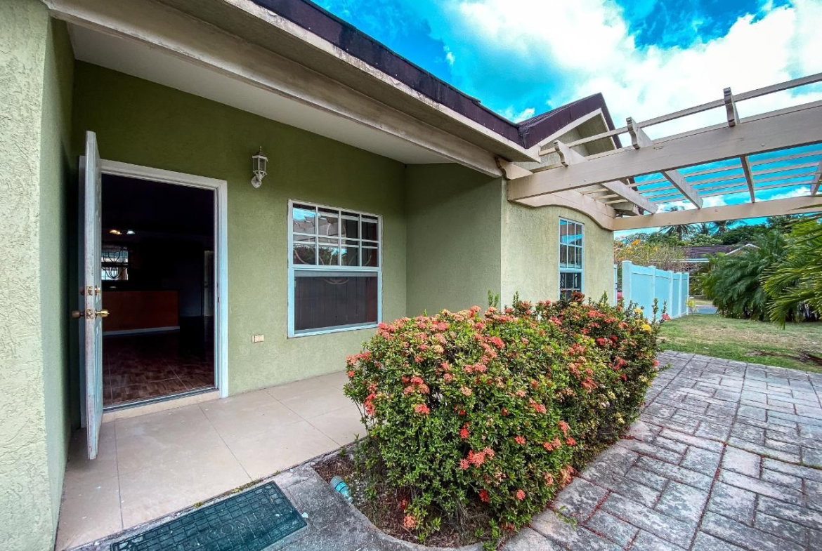 Second image of 165 Esperanza Drive in Spanish Town, St. Catherine, Jamaica - property is For Sale