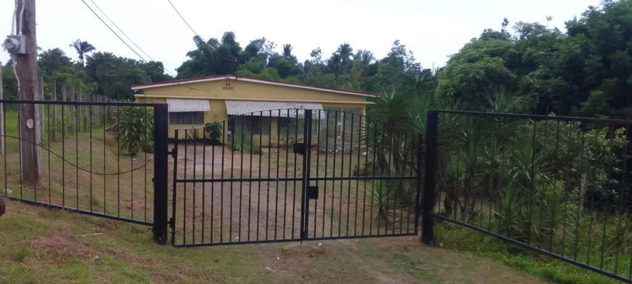 Fourth image of 15 Rosehall, Linstead st Cat in Rose Hall, St. Catherine, Jamaica - property is For Rent