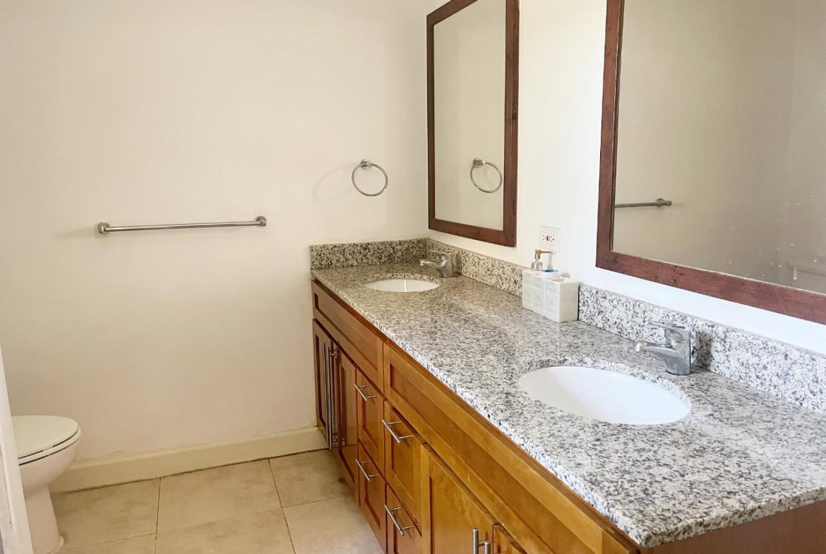 Thirteenth image of 34-17 East Kings House Road in Kingston 6, St. Andrew, Jamaica - property is For Rent