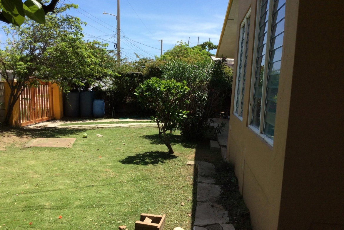 Fifteenth image of 34 Caribbean Terrace, Harbou in HARBOUR VIEW, St. Andrew, Jamaica - property is For Sale