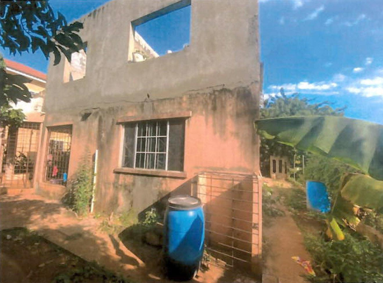 Fixer-Upper-6-Bedroom-House-for-Sale-in-Spanish-Town-Jamaica Eighth image of 7 Tryall, Spanish Town in Spanish Town, St. Catherine, Jamaica - property is For Sale