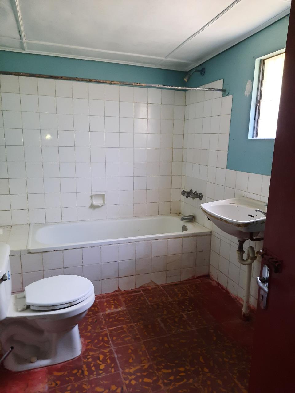 Fixer-Upper-Home-for-Sale-in-St.-Ann-Jamaica-Great-Potential Fourteenth image of A-salem Back Road, st Ann in SALEM, St. Ann, Jamaica - property is For Sale