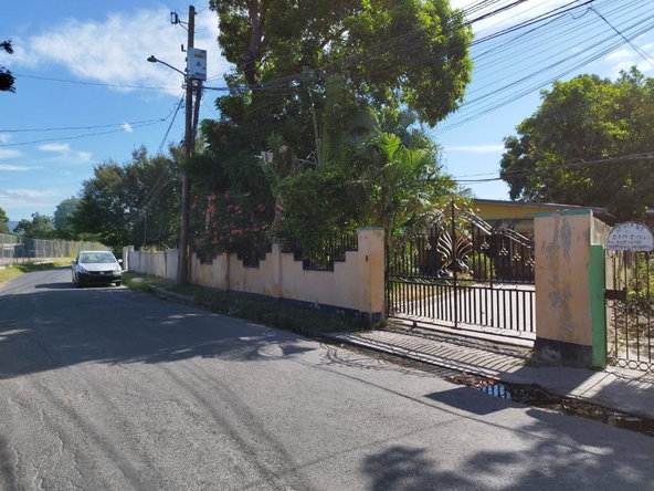 Eighth image of 1c Prince Lane in Spanish Town, St. Catherine, Jamaica - property is For Sale