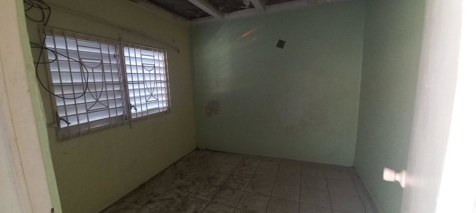 Fourth image of 816 East Ascot in Greater Portmore, St. Catherine, Jamaica - property is For Sale