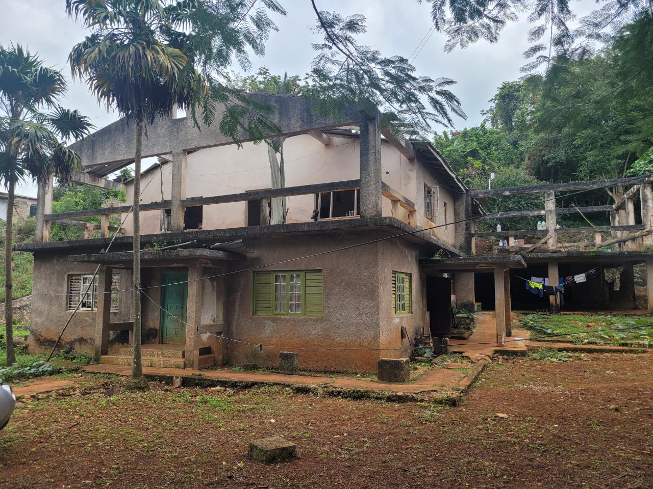 Fixer-Upper-House-for-Sale-in-Greenval-Manchester-Great-Investment-Opportunity Second image of Big Head Street, Greenval in Green Vale, Manchester, Jamaica - property is For Sale