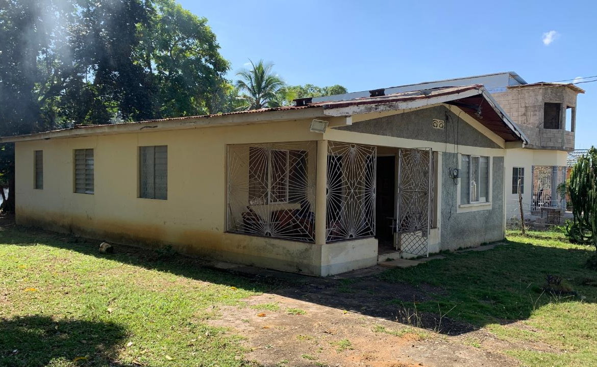 Second image of 206 Bucks Avenue in Denbigh, Clarendon, Jamaica - property is For Sale
