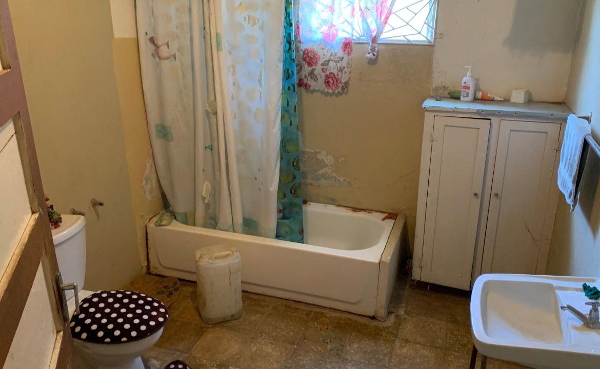 Sixteenth image of 206 Bucks Avenue in Denbigh, Clarendon, Jamaica - property is For Sale