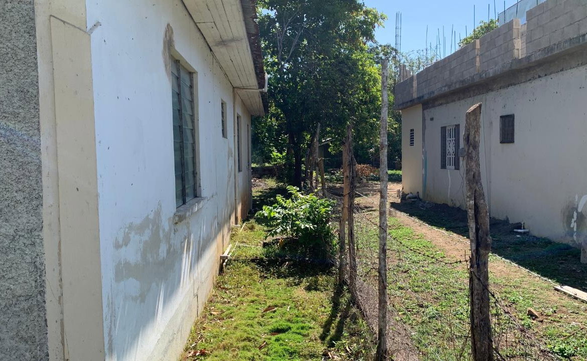 Fourth image of 206 Bucks Avenue in Denbigh, Clarendon, Jamaica - property is For Sale