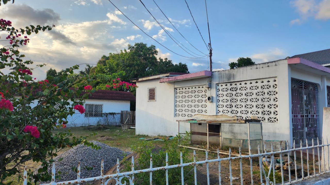 Sixth image of 42 Mineral Heights in Mineral Heights, Clarendon, Jamaica - property is For Sale