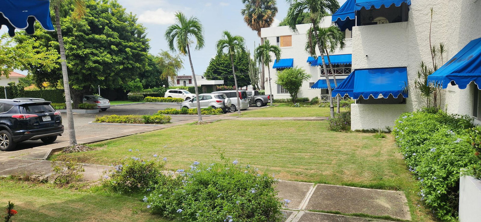 Second image of Apt 5-4 Hillman Road in Kingston 8, St. Andrew, Jamaica - property is For Rent