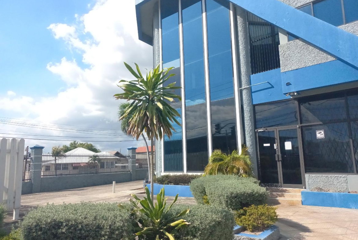 Second image of A3-12 1/2 Hope Road, Kingston 10 in Kingston 10, St. Andrew, Jamaica - property is For Rent