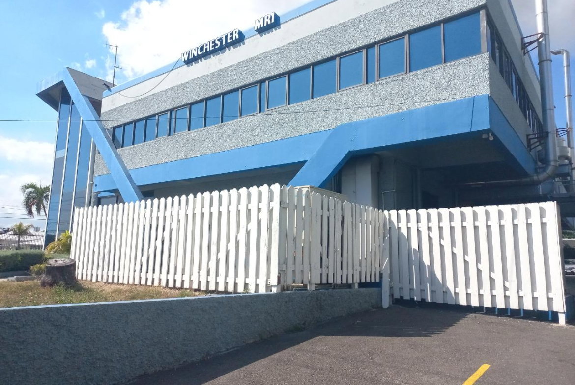 Fourth image of A3-12 1/2 Hope Road, Kingston 10 in Kingston 10, St. Andrew, Jamaica - property is For Rent