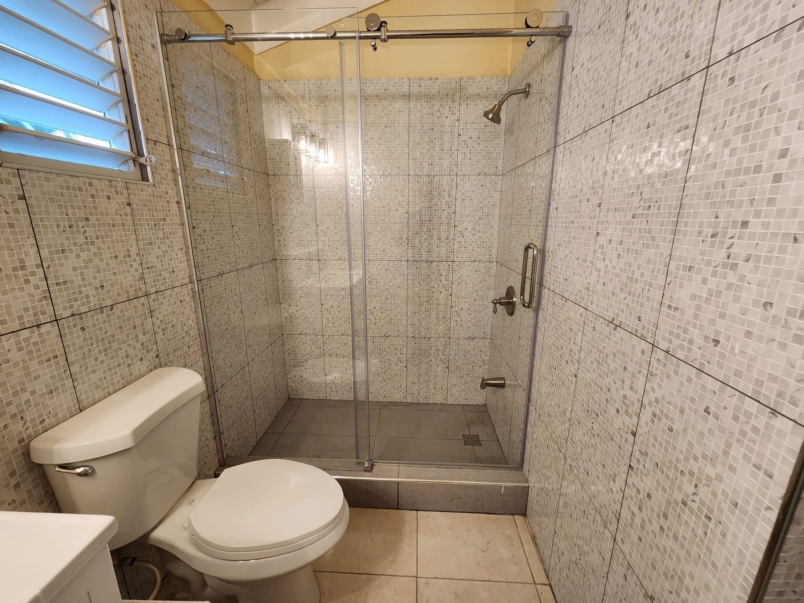 Ninth image of 50 Shale Close, Hellshire gl in Hellshire Heights, St. Catherine, Jamaica - property is For Rent