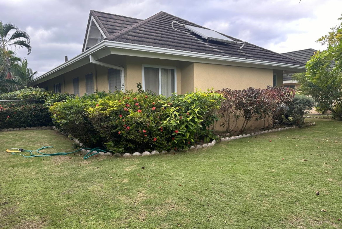 Ninth image of 142 Dandelion Avenue in St. Ann's Bay, St. Ann, Jamaica - property is For Rent