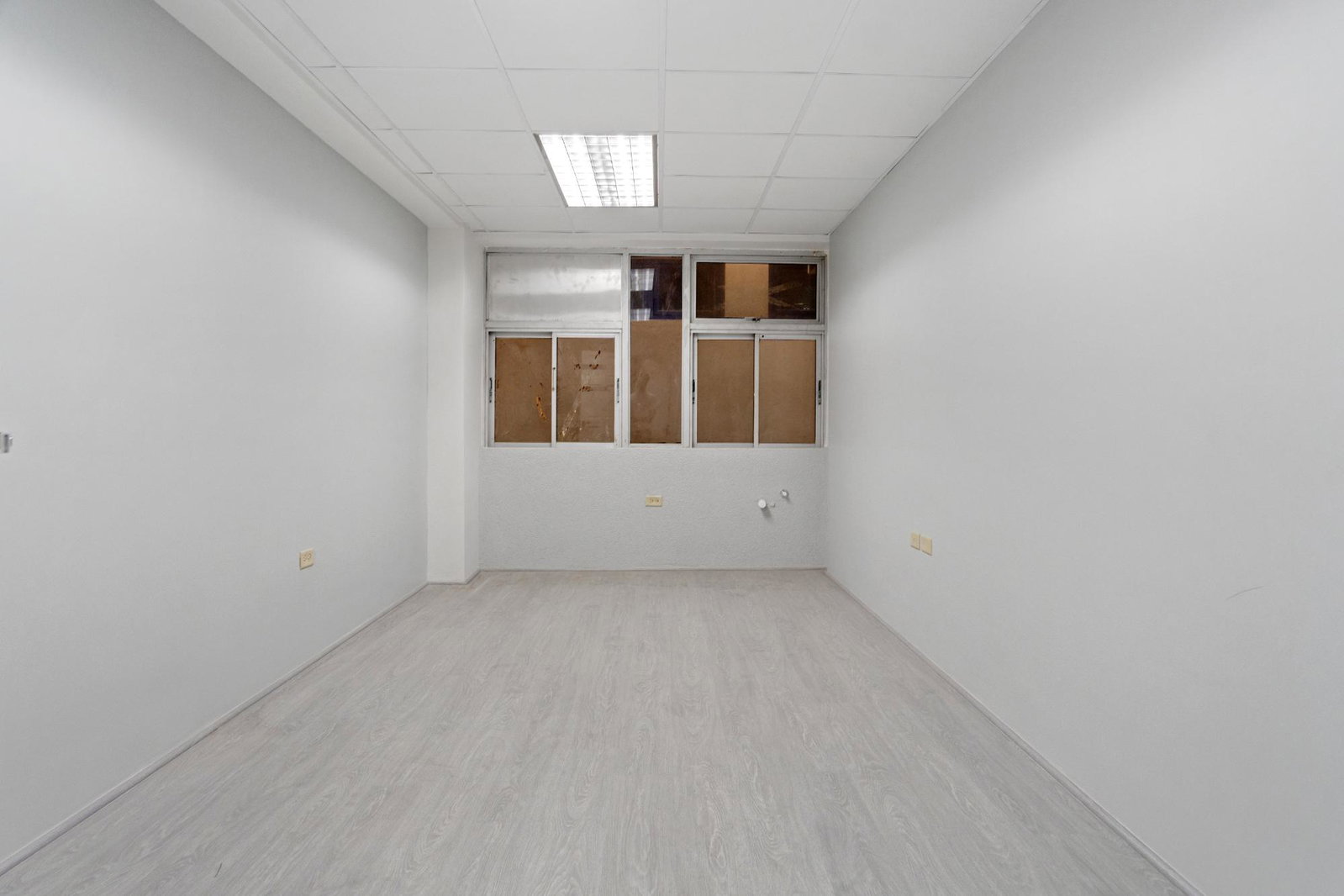 Third image of 1 Downer Avenue in Kingston 5, St. Andrew, Jamaica - property is For Rent